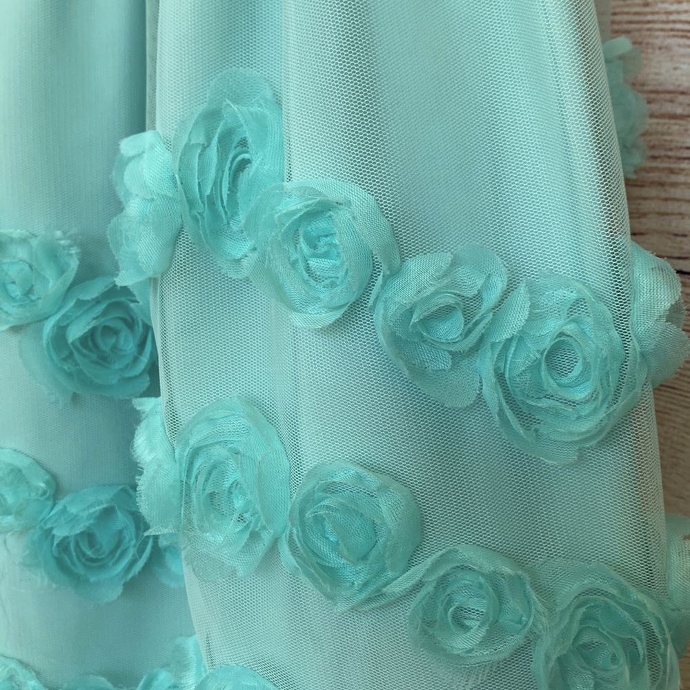 Spring Rose Dress - Picture 4 of 8